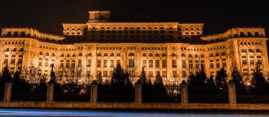 Romanya 'nın Bükreş kentindeki Parlamento Sarayı, 20.