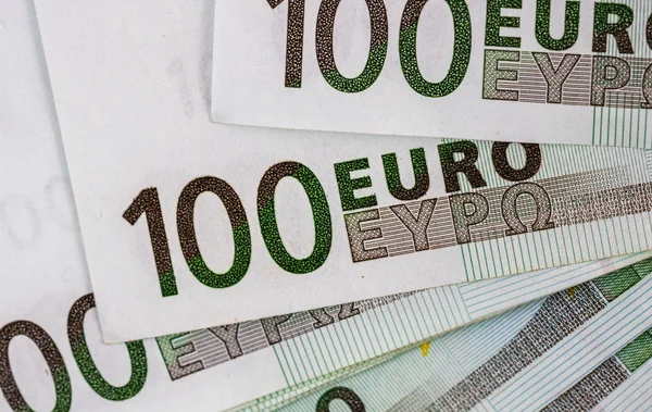 Concetto monetario mondiale, macro dettagliato su banconota da 100 Euro, macr — Foto Stock