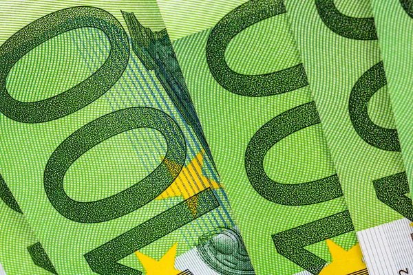 World money concept, macro detailed on a 100 Euro banknote, macr — Stockfoto