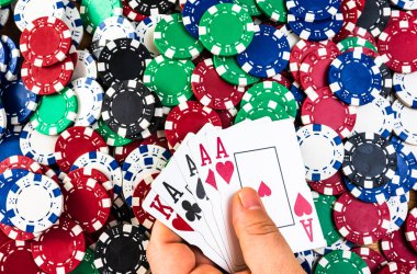 Poker fişlerini geri ver. Busin için kumarhane kavramı