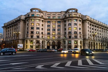 Parlamento Sarayı 'nın yanındaki idari genel müdürlük (Pal