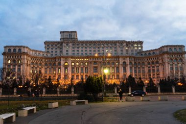 Bükreş 'teki Parlamento Sarayı (Palatul Parlamentului), c