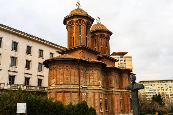 布加勒斯特的Kretzulescu教堂(Biserica Kretzulescu)，罗姆人 — 图库照片