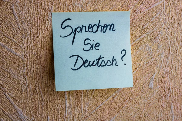 Текст Sprechen Sie Deutsch? Вы говорите по-немецки? по почте его. W — стоковое фото