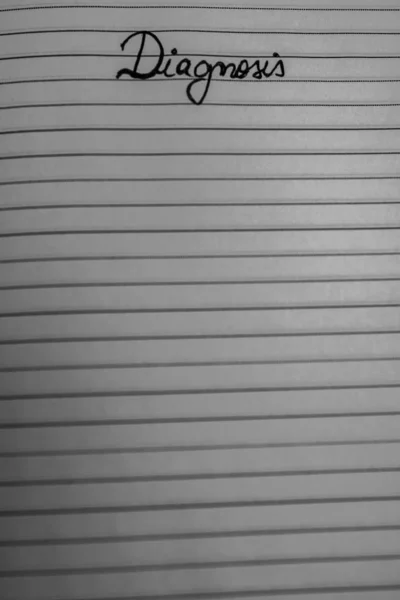 Diagnóstico de texto en la página de agenda. Foto en blanco y negro. Buchare. — Foto de Stock