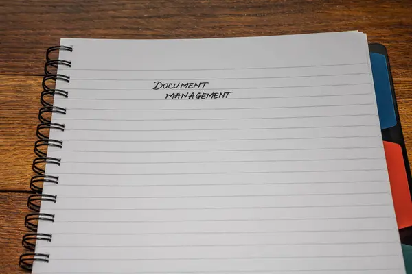 Beheer van documenten, handschrifttekst op de agenda van het bureau, — Stockfoto