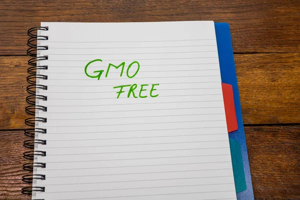 Gmo Geneticky modifikovaný organismus volný rukopis text na papeži — Stock fotografie