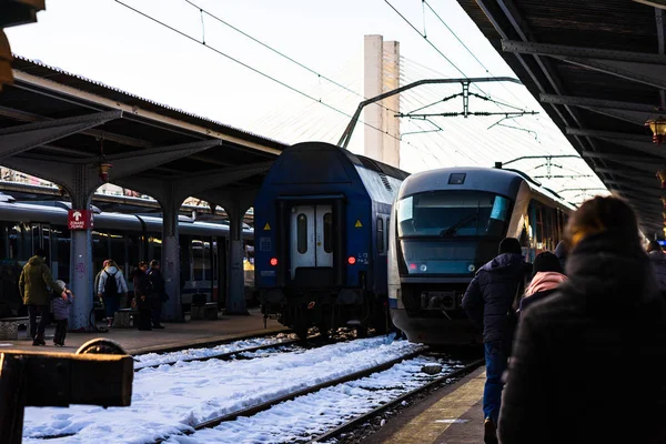 Detail train view. Train on the platform of Bucharest North Rail — Stockfoto