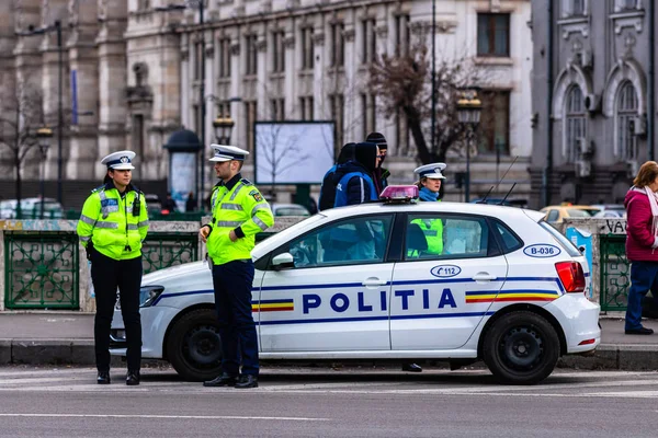 Агент Полиции Румынская Дорожная Полиция Politia Rutiera Руководит Движением Утренний — стоковое фото