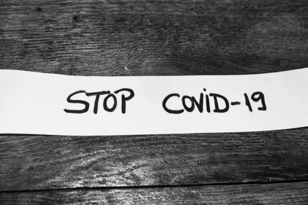 Přestaňte Psát Covid Bílém Štítku Covid Virus Chřipky Šíří Evropě — Stock fotografie