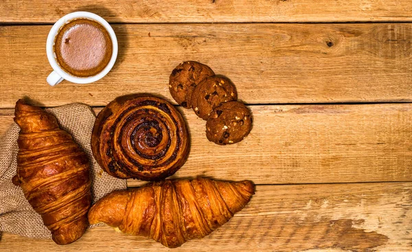 Croissant Frais Biscuits Sur Table Bois Café Nourriture Concept Petit — Photo
