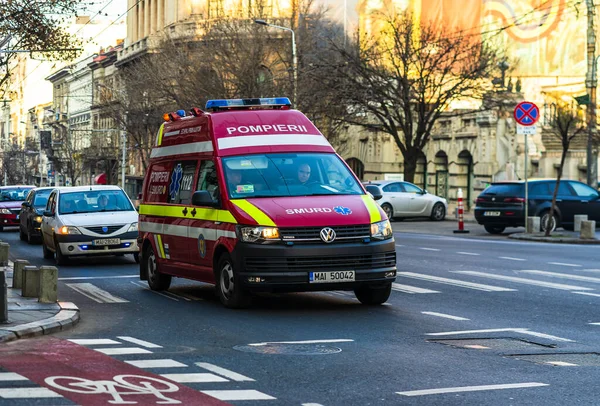 Roemeense Smurd Ambulance Auto 911 112 Dringende Medische Dienst Missie — Stockfoto