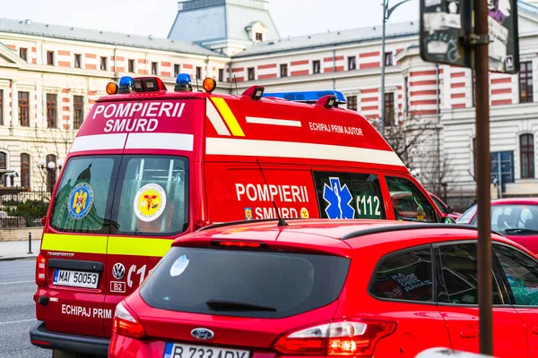 Rumänska Smurd Ambulans Bil 911 Eller 112 Akutsjukvård Uppdrag Centrala — Stockfoto