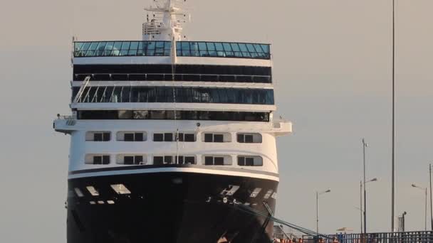 Azamara Quest Sétahajó Costa Rica Puntarenas Kikötőben 2020 — Stock videók