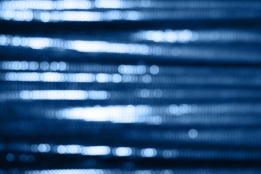 Hassas parlak bokeh açık mavi arkaplan. Resmin yaratıcı ve karamsar rengi.