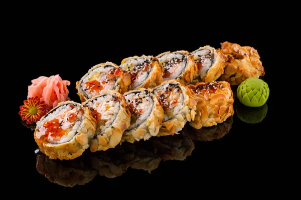 Sushi Den Svarta Bakgrunden — Stockfoto