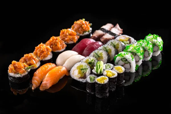 Sushi Fekete Háttér — Stock Fotó