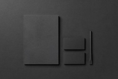 Siyah kurumsal kimlik, grafik desime göre tamamlanacak.