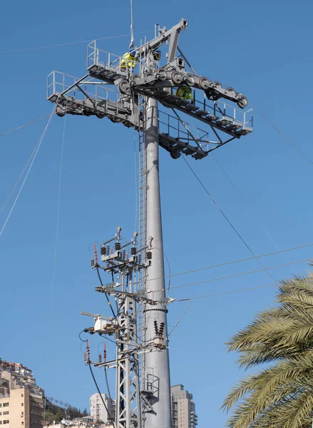 Maintenance Workers High Visibility Clothes Cable Car Pillar — Stock Photo, Image