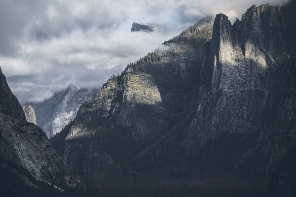 El Capitan. Cathedral Rocks. Sequoia National Park. Fog. Sunrise. Nov 2017 Stock Picture