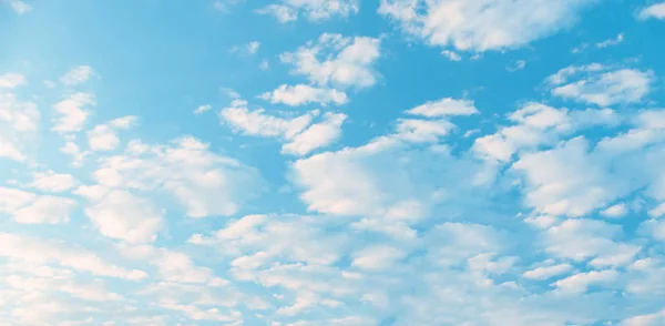 Nubes Cúmulos Blancos Cielo Azul — Foto de Stock