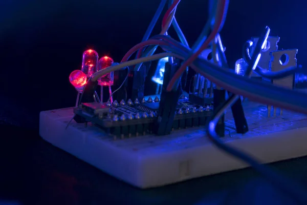 Breadboard Arduino Nano Prototyping Board Transistors Resistors Leds Red Blue — Stock Photo, Image