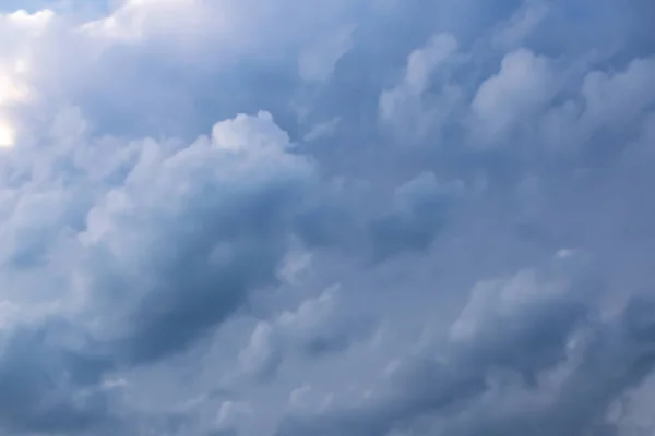 Nubes Cúmulos Grises Cielo Azul — Foto de Stock