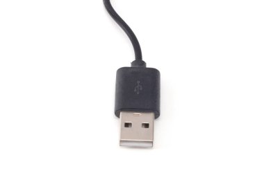 siyah USB tip A güç kablosu izole edildi