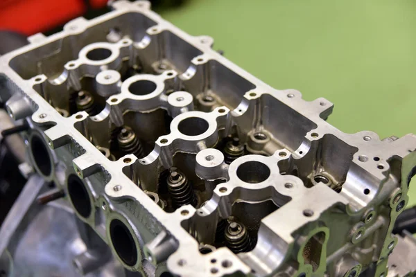 cylinder head with the valves