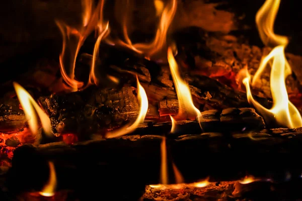 Flames Fire Hot Coals Burned Wood Fireplace Space Copy Text — Stock Photo, Image