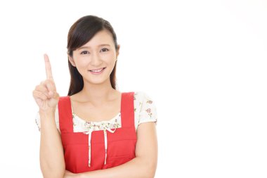 Asyalı kadını gülümseyen