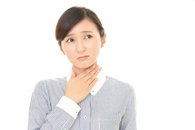 İş kadını kötü bir soğuk ile