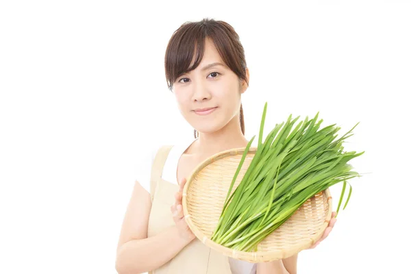 Mulher com legumes — Fotografia de Stock