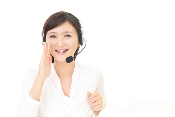 Uśmiechający się call center operatora — Zdjęcie stockowe