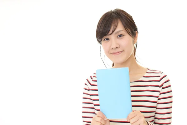 Woman reading a book — Stock Photo, Image