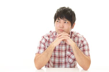 Sakin ol genç adam..