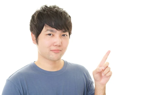 Asiatique homme pointant — Photo