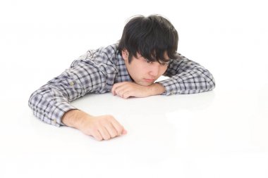 depresif Asyalı adam