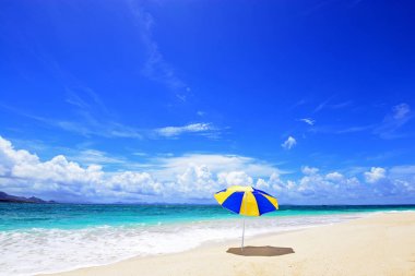 Okinawa güzel bir plaj