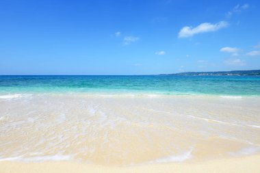 Okinawa güzel bir plaj