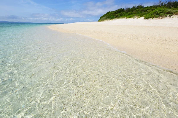 Hermosa playa en Okinawa — Foto de Stock