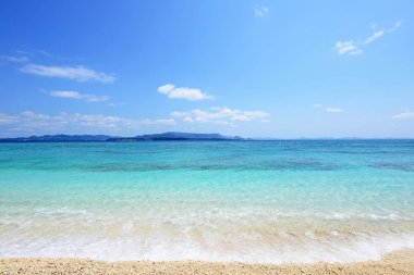 Okinawa güzel bir plaj