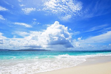 Okinawa güzel bir plaj