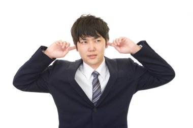 Kulakları tutan adam