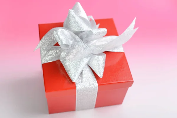 Luxusní dárkové krabice s mašlí — Stock fotografie