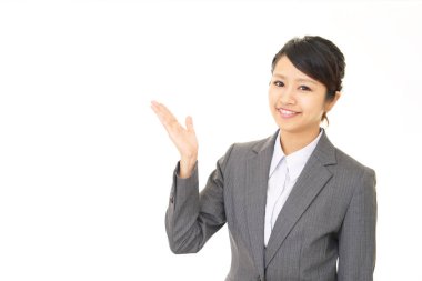 iş kadını gülümseyen