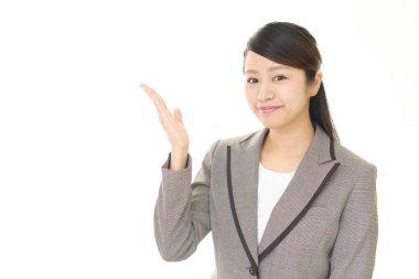 iş kadını gülümseyen