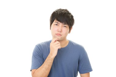 Huzursuz görünen adam portresi