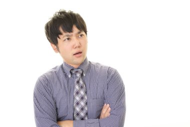 yorgun ve stresli Asya iş adamı