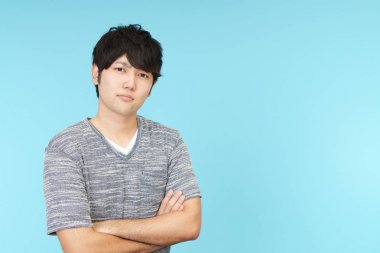 Huzursuz Asya genç adam